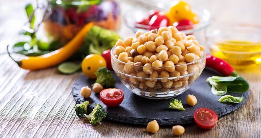 Mediterranean chickpea salad