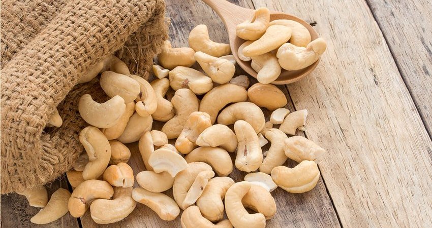 What are the benefits of cashew nuts during pregnancy?