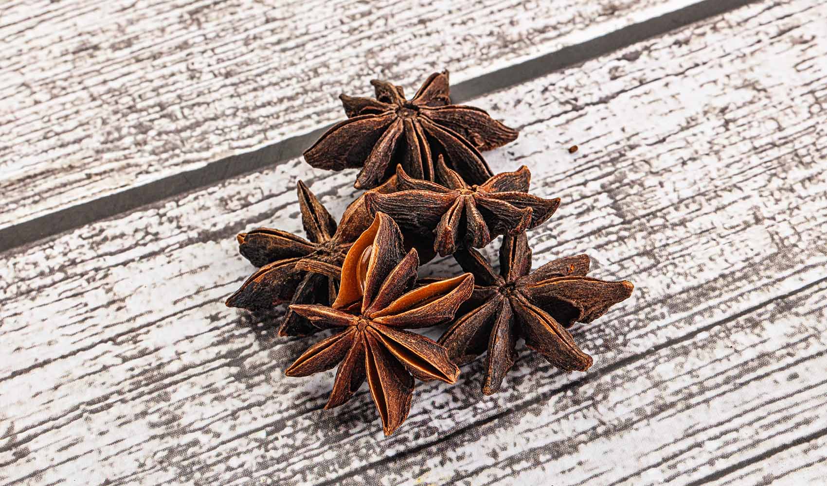 Anise-Seeds-An-Aromatic-Medicine-or-Mere-Spice-1