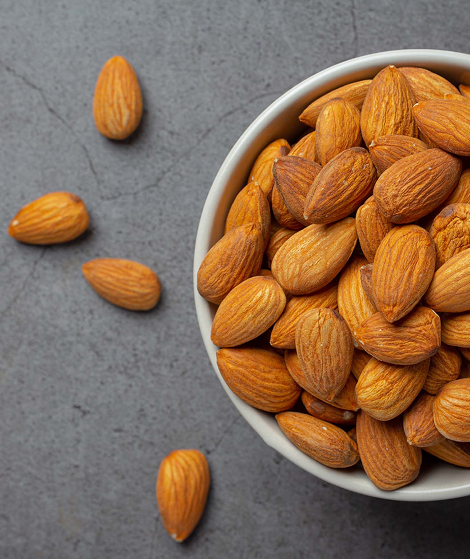 Raw Almonds: Important Things You Need to Know