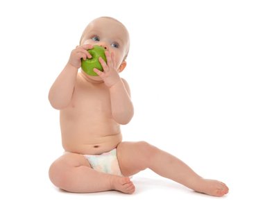 Dry Fruits for Babies: When Is It Safe to Eat Them