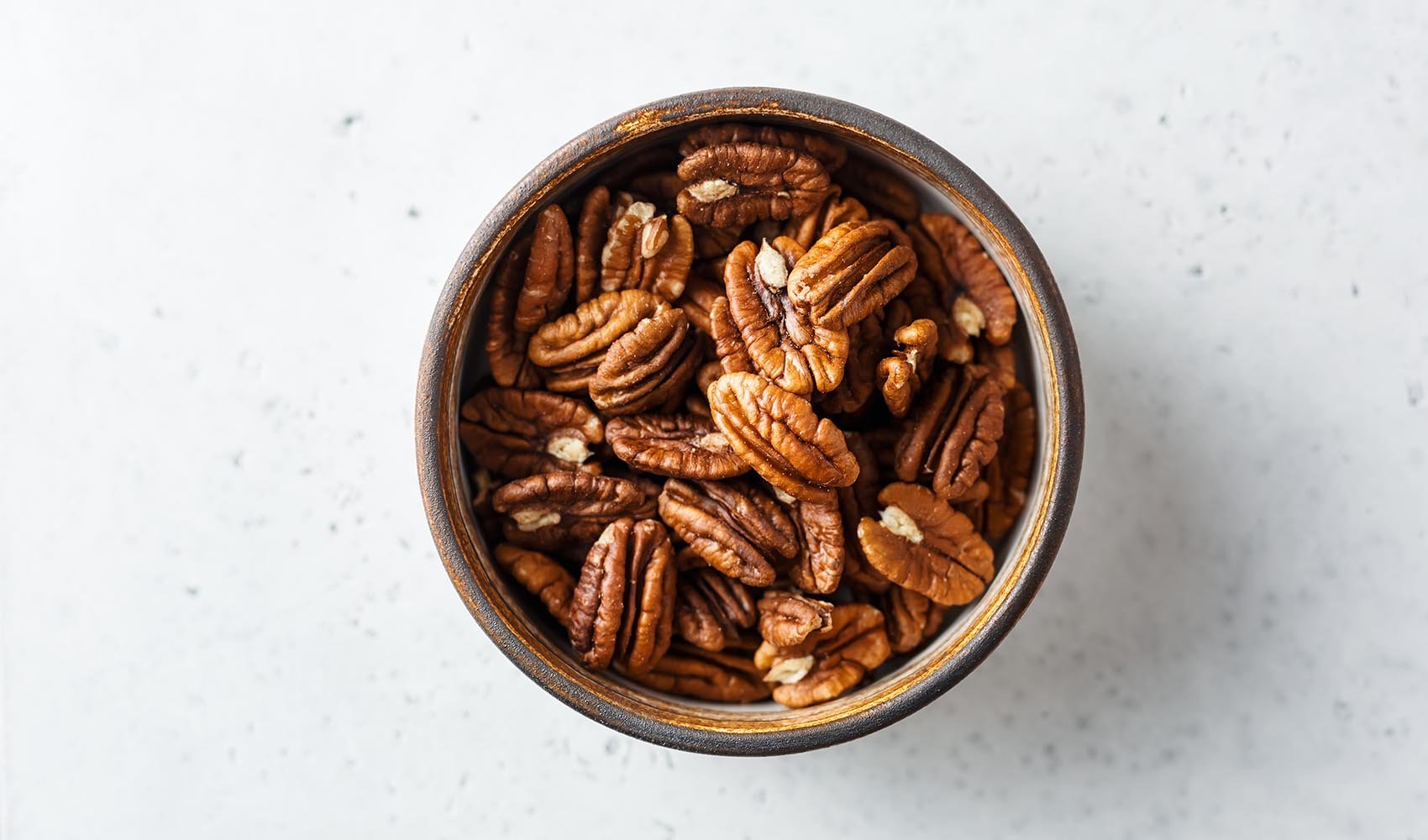 A-Guide-to-Nutritional-Value-and-Health-Benefits-of-Pecan-Nuts