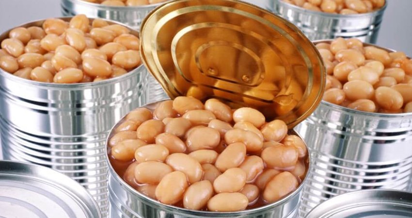 Tinned baked beans