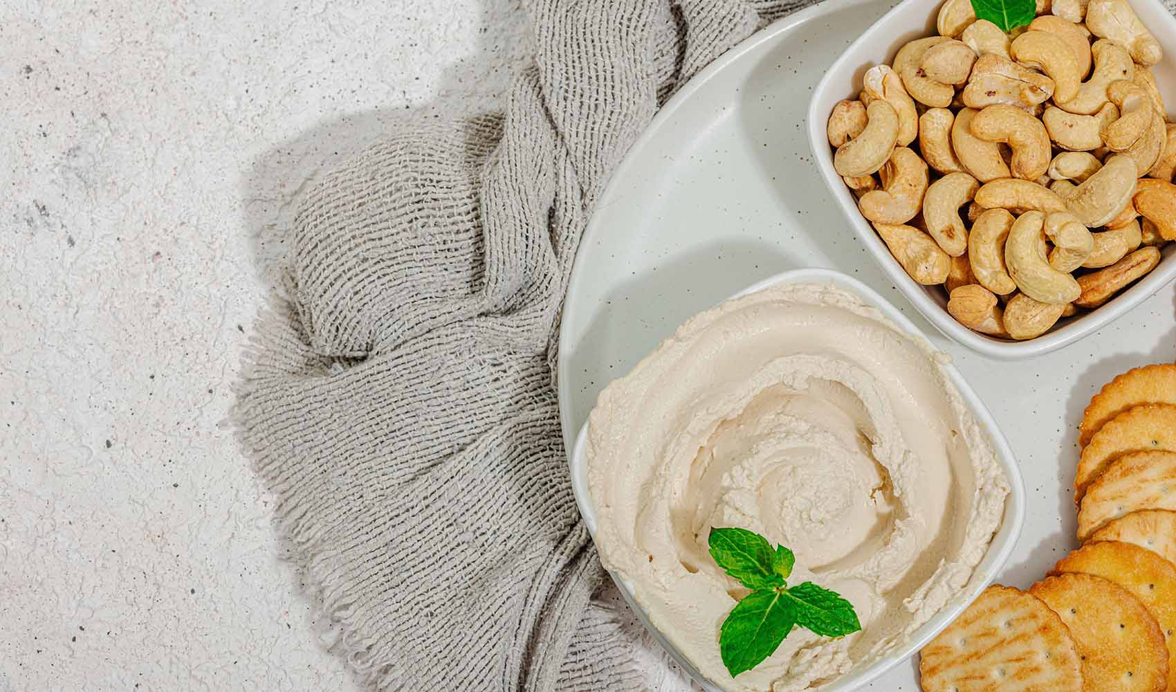 8-Uses-for-Cashew-Cream-in-Your-Kitchen-1