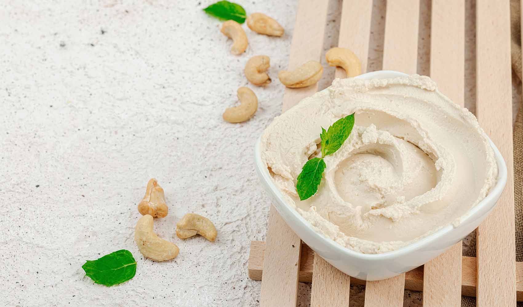 8-Uses-for-Cashew-Cream-in-Your-Kitchen-2