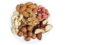How a Handful of Nuts a Day Makes You Healthier