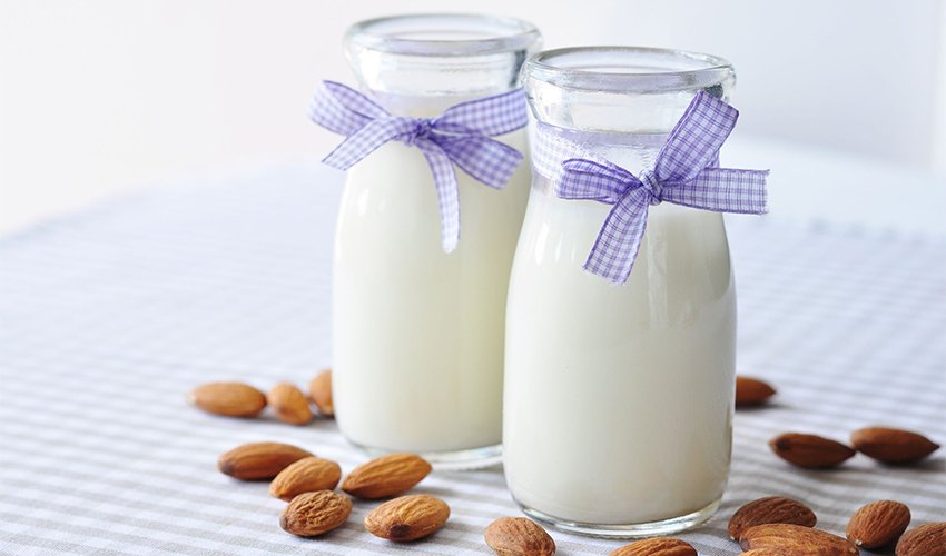 How to foam varieties of milk: soy, rice, almond