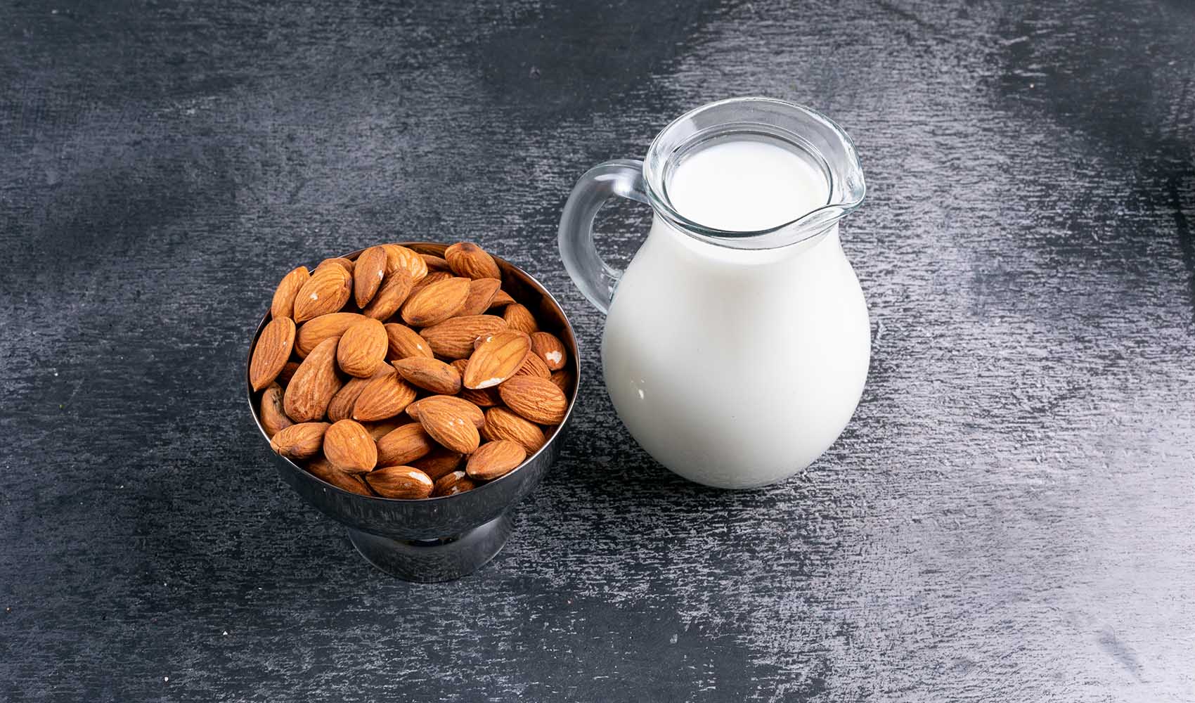 Science-Based-Health-Benefits-of-Almond-Milk-1