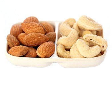 Almond vs. Cashew: Nutritional Comparison