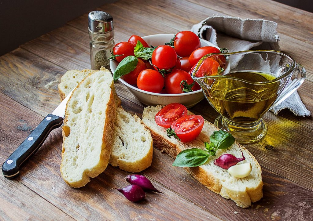 Classic Tomato Basil Bruschetta ingredients