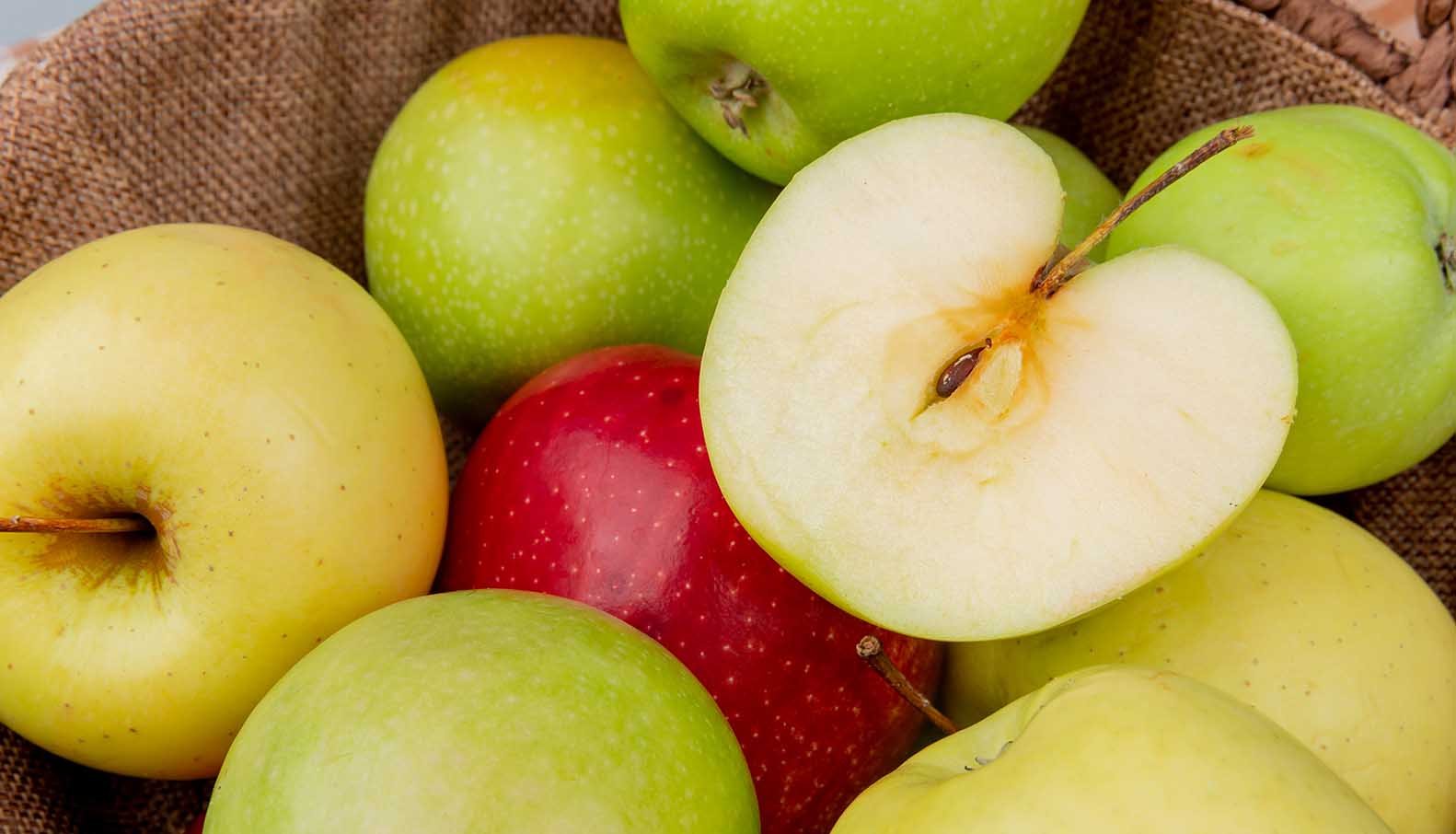 pears-vs.-apples-2