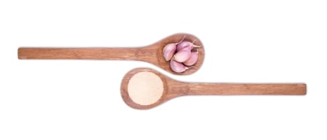 Garlic Powder Vs. Fresh Garlic: How Do They Compare