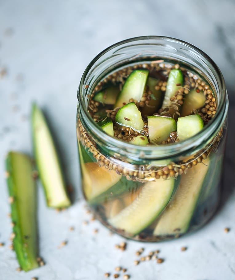 DIY 1 Hour Refrigerator Pickles