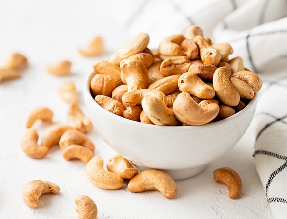 How to Roast Cashews at Home