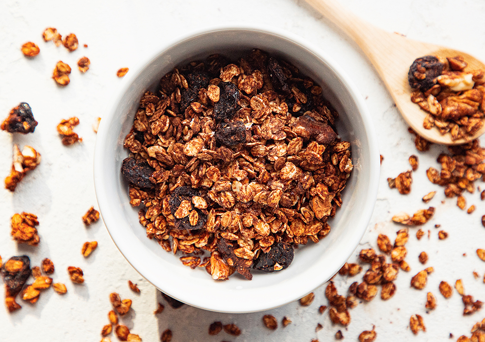 chocolate kamut granola