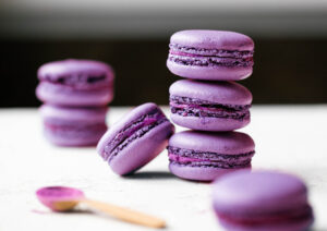 dreamy-violet-macarons-7