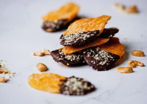 chocolate-dipped-dried-mango-snacks-11