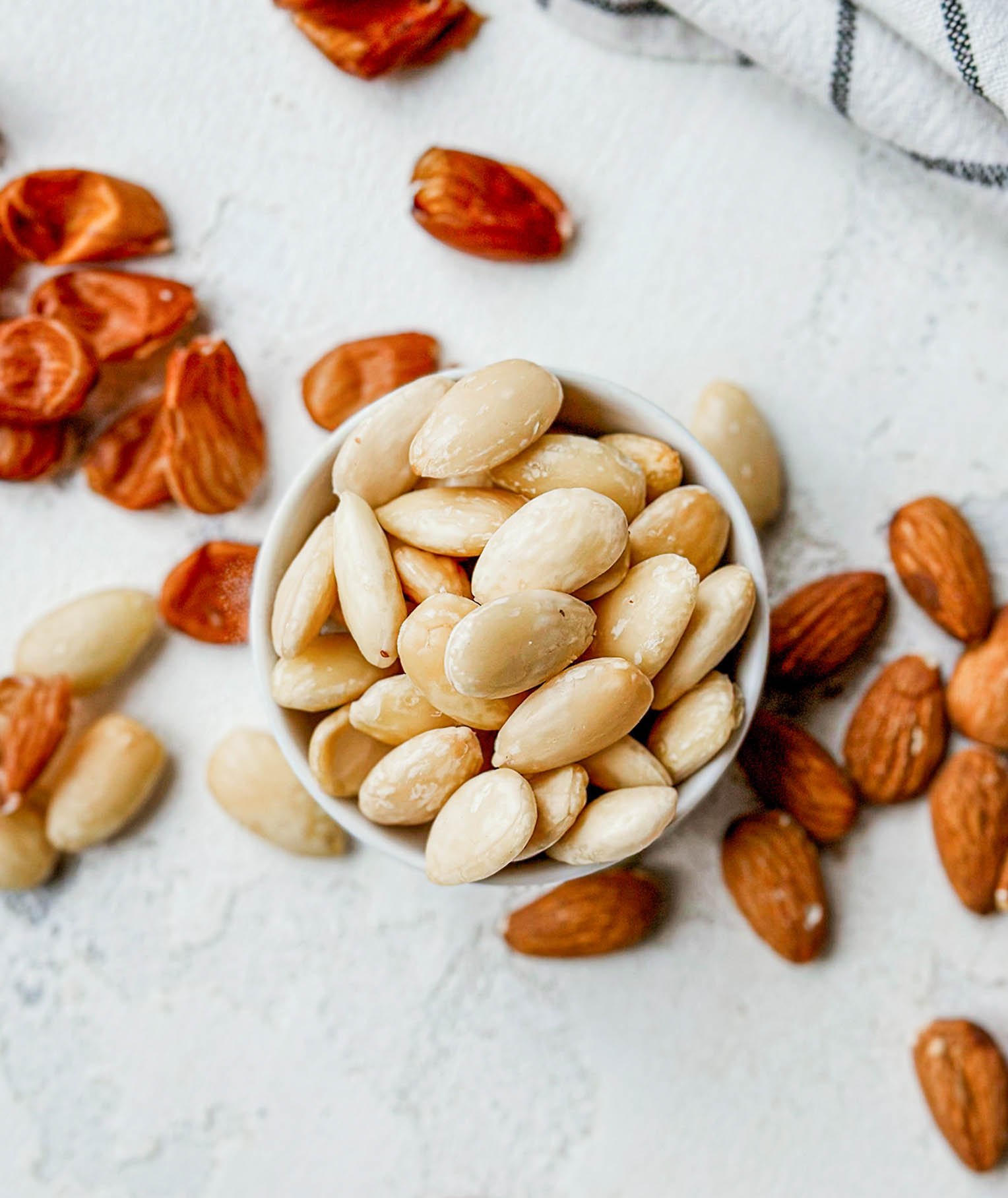 How to Blanch Almonds — The Easiest Way
