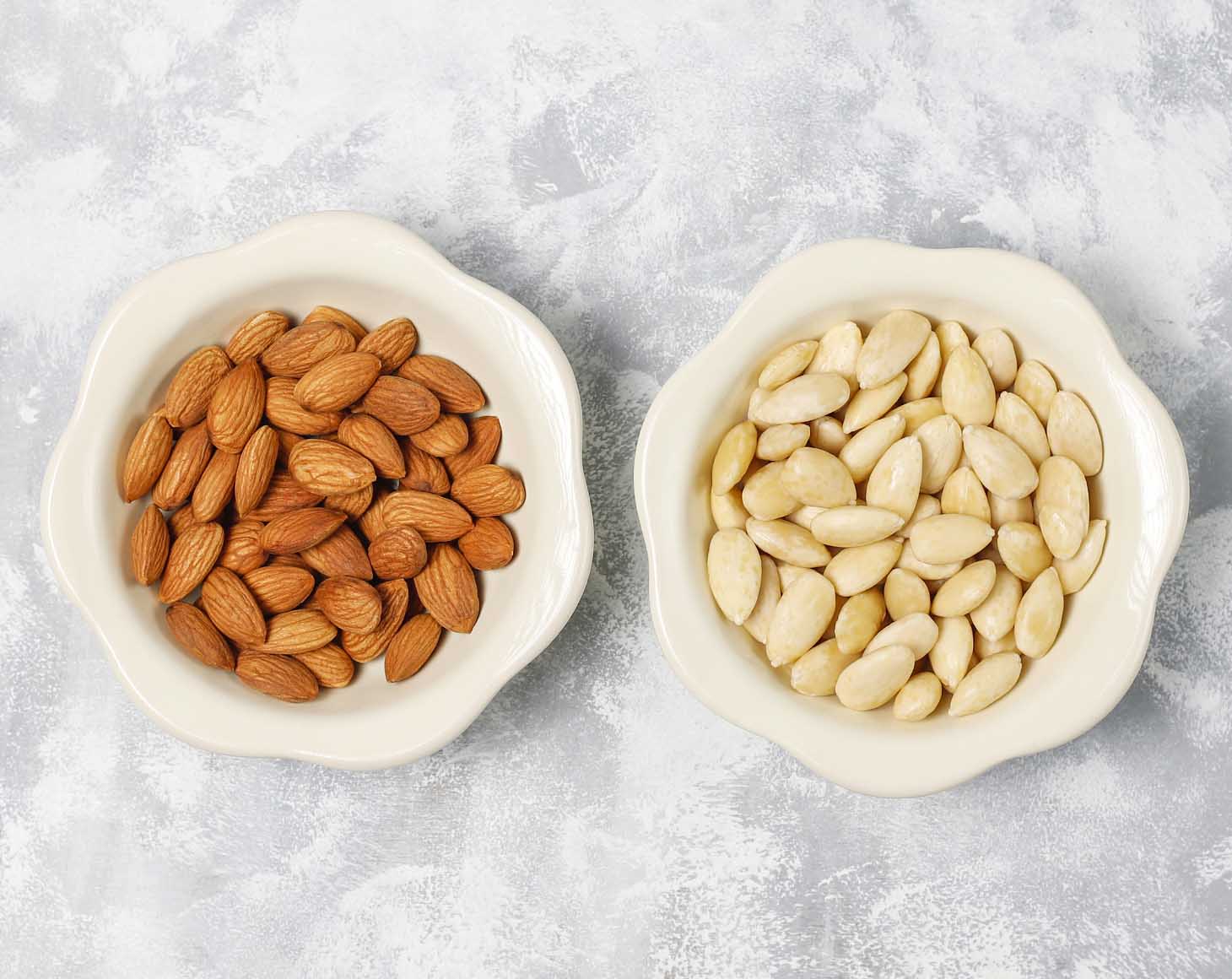 whole-blanched-almonds-2