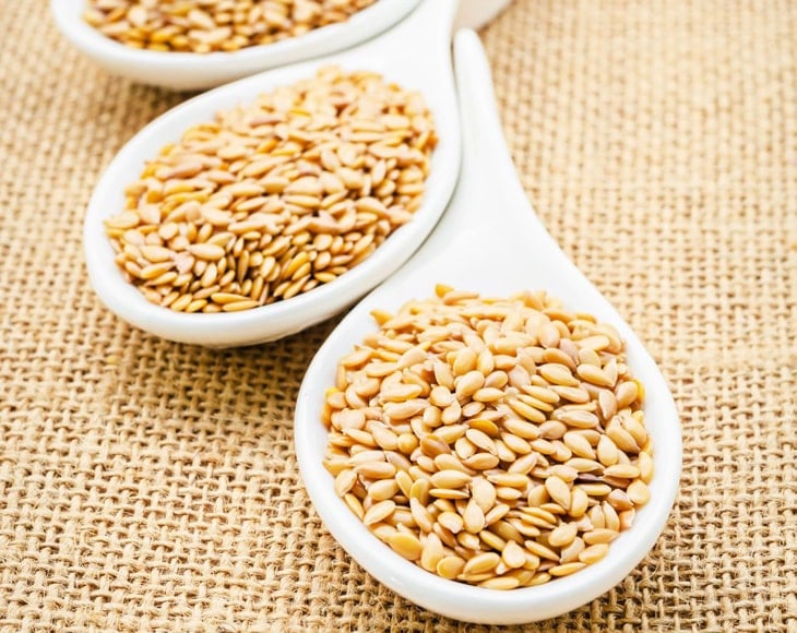 Organic Whole Golden Flaxseeds
