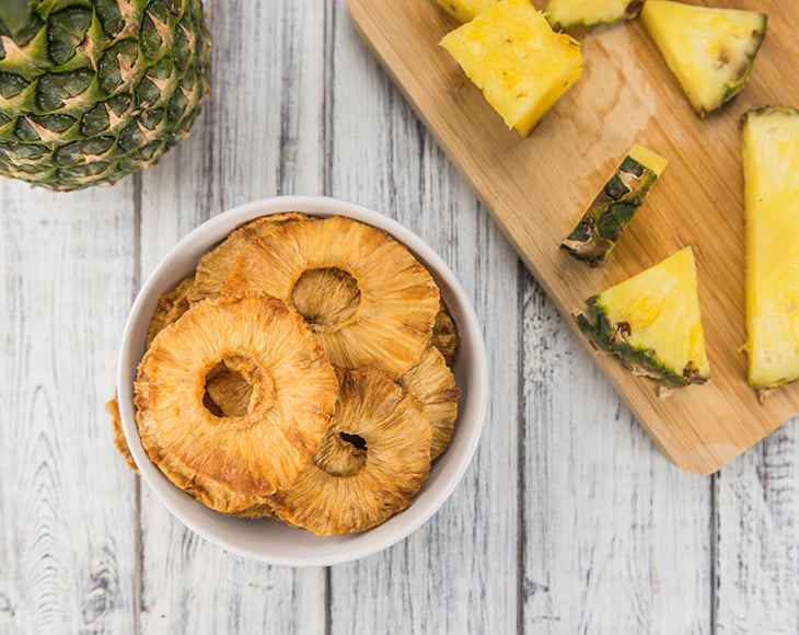 organic-dried-pineapple-rings