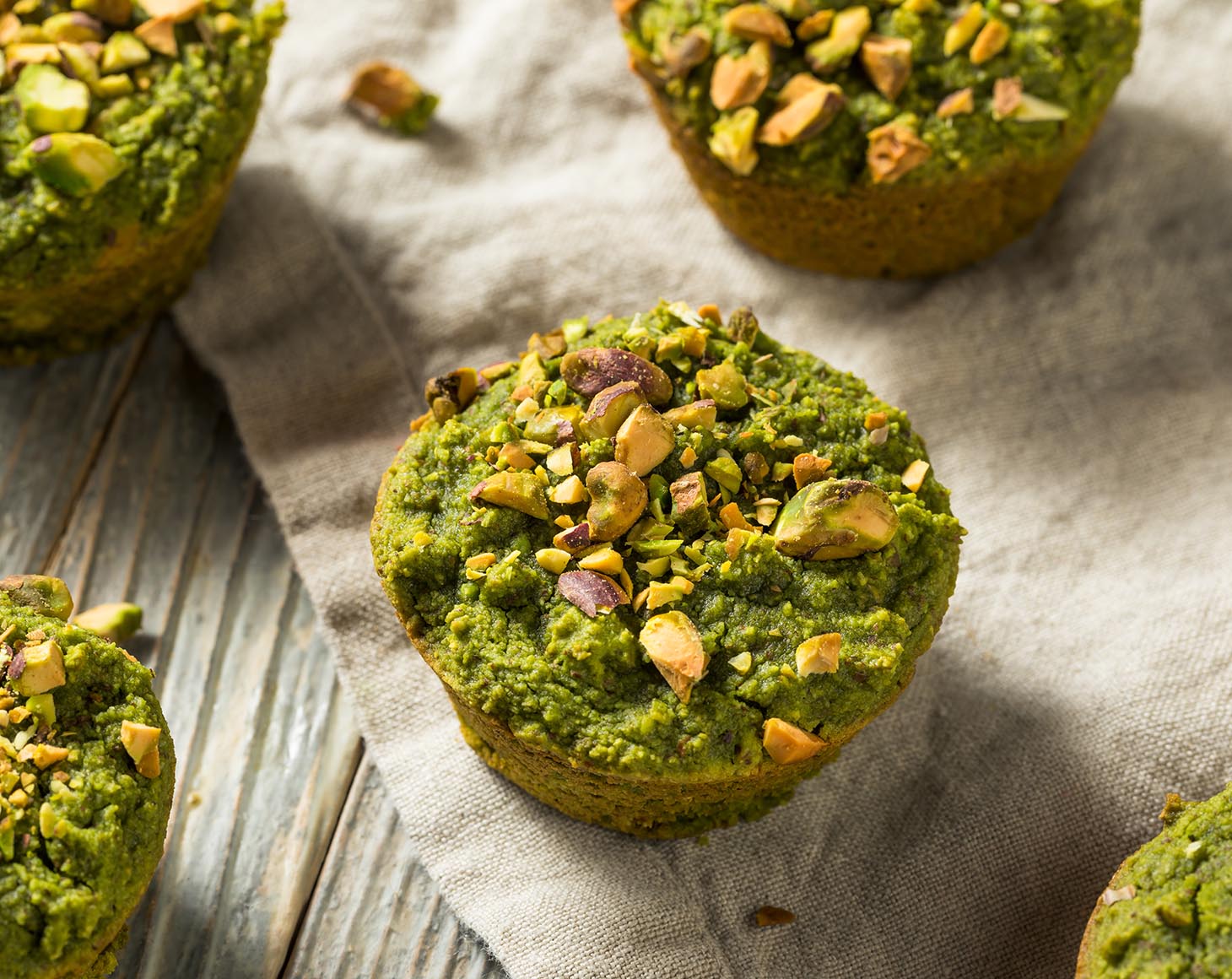 homemade-green-matcha-pistachio-muffins-with-organic-raw-pistachio-kernels