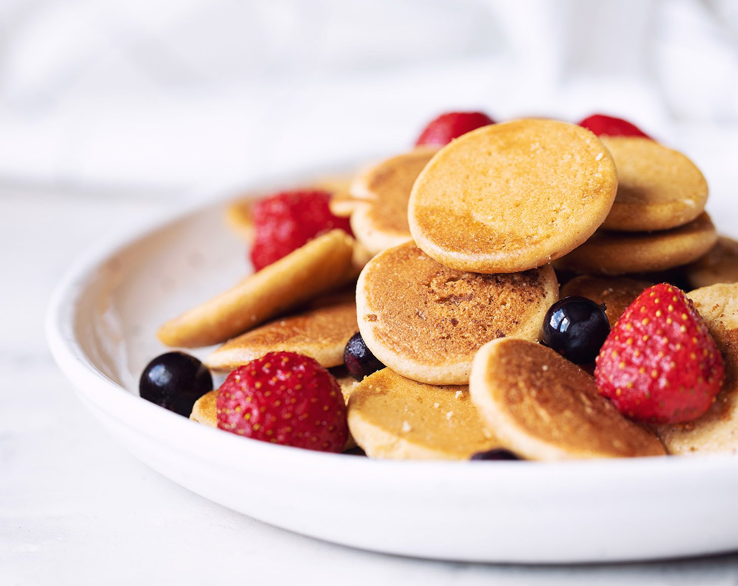 mini-pancakes-cereal-with-organic-millet-flour