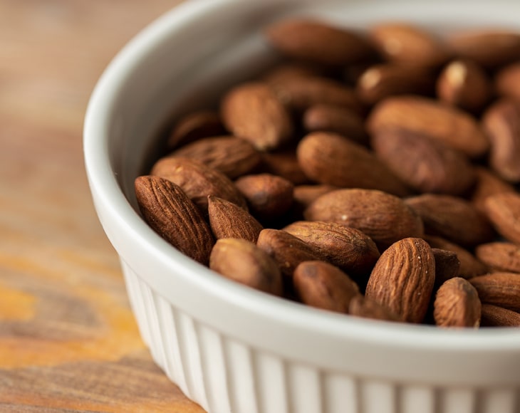 organic-roasted-natural-almonds2