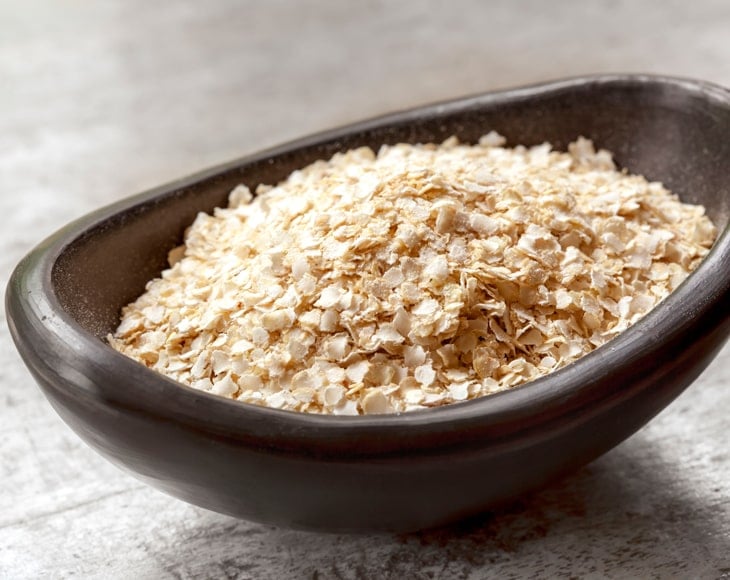 organic-white-quinoa-flakes-1-min