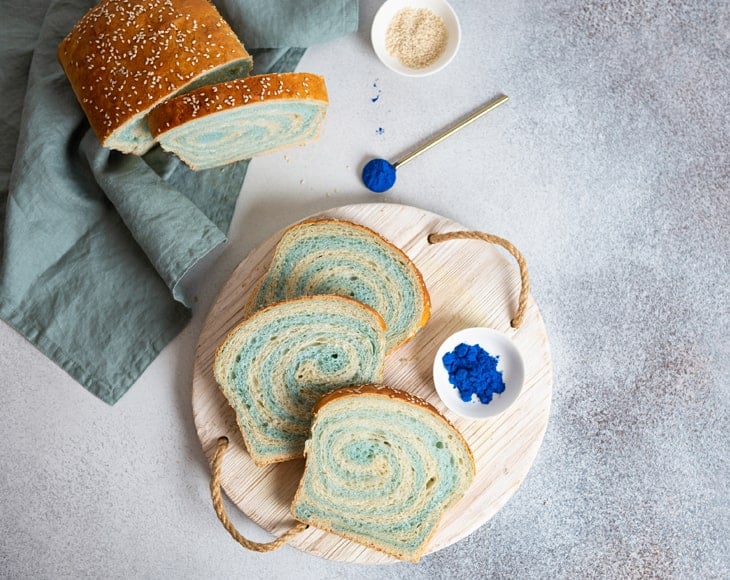 homemade-bread-with-blue-spirulina-min