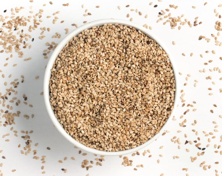conventional-natural-sesame-seeds-min