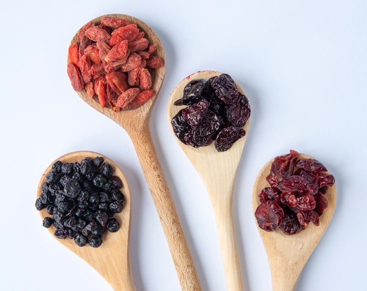 organic-yummy-mix-with-cranberries-blueberries-cherries-and-joji-berries-3-min