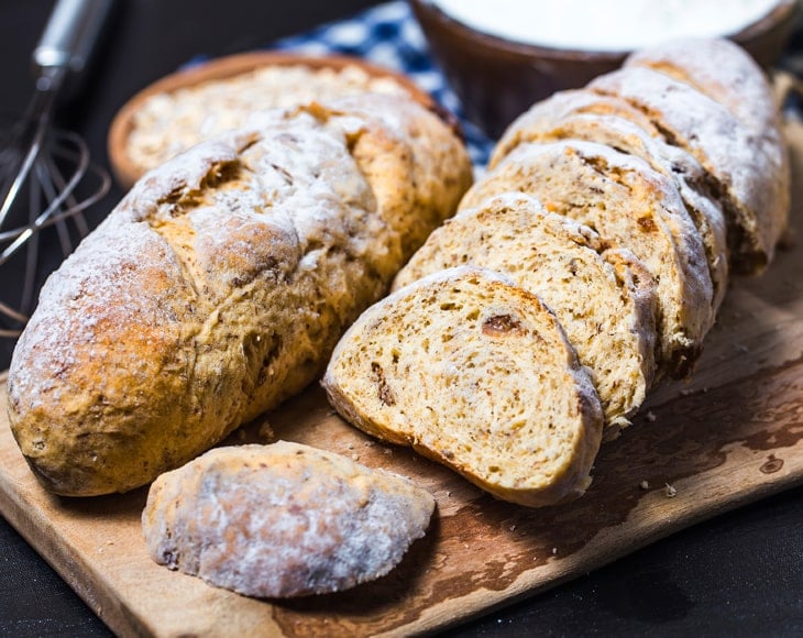 freshly-baked-oat-bread-with-whole-grain-oat-flour-min
