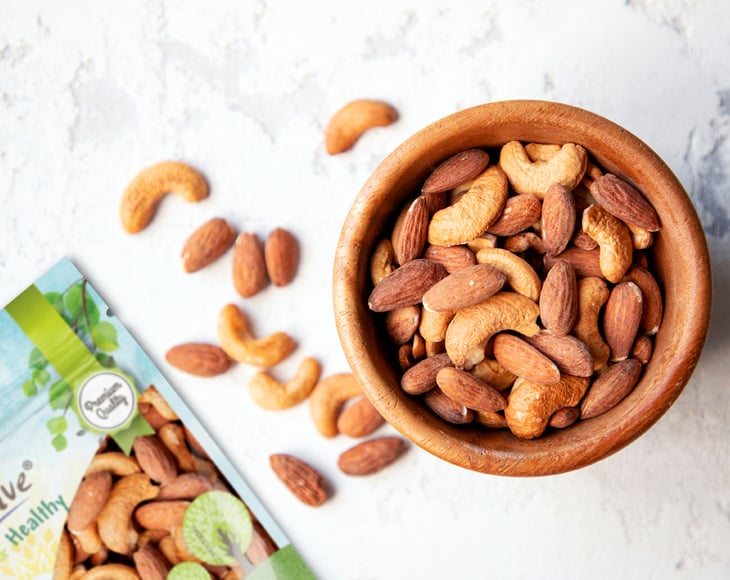 almonds-and-cashews-mix-2