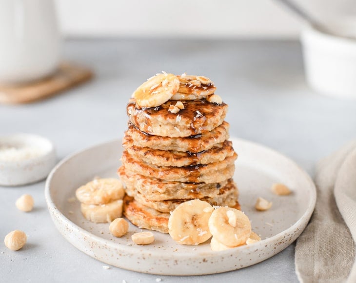 healthy-banana-pancakes-with-gluten-free-organic-amaranth-flour-min
