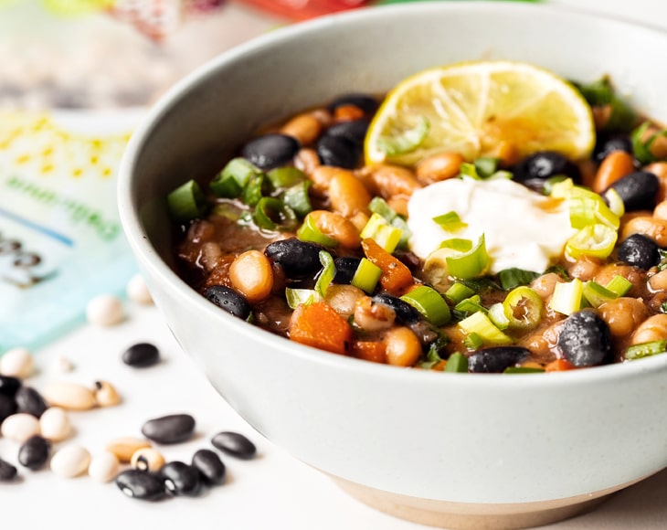 easy-spicy-black-bean-soup-min