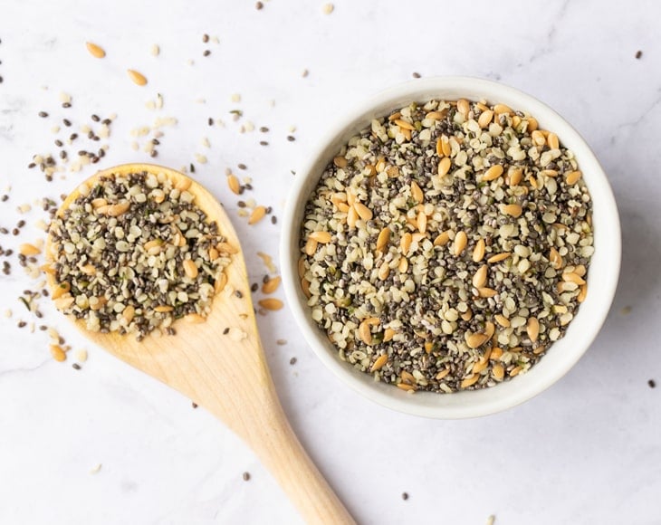 organic-chia-flax-and-hemp-seeds-mix-4-min