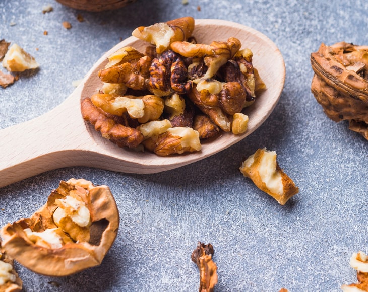 dry-roasted-walnut-pieces-min